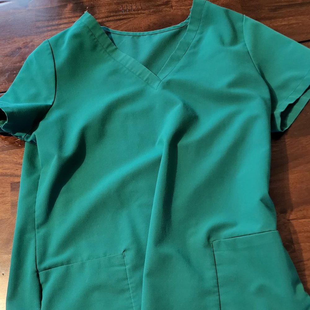 Hunter Green Mandala Scrub Set